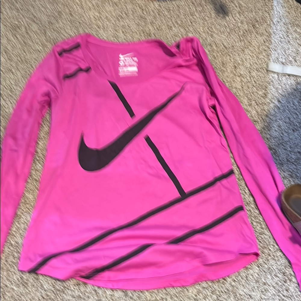 Nike Women's Pink Long Sleeve Top